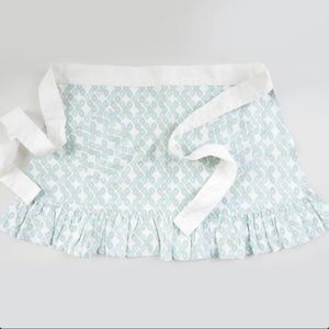 ✨Host Pick✨Sarah Richardson Design Jade Candy Lattice Apron